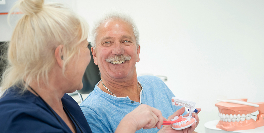 Individuelle, Systematische Prophylaxe-Konzepte und persönliche Beratung.